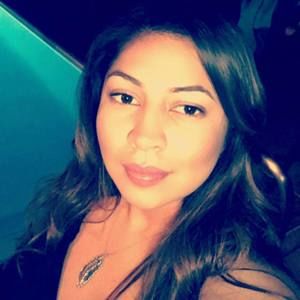 Meet your Posher, Cristina